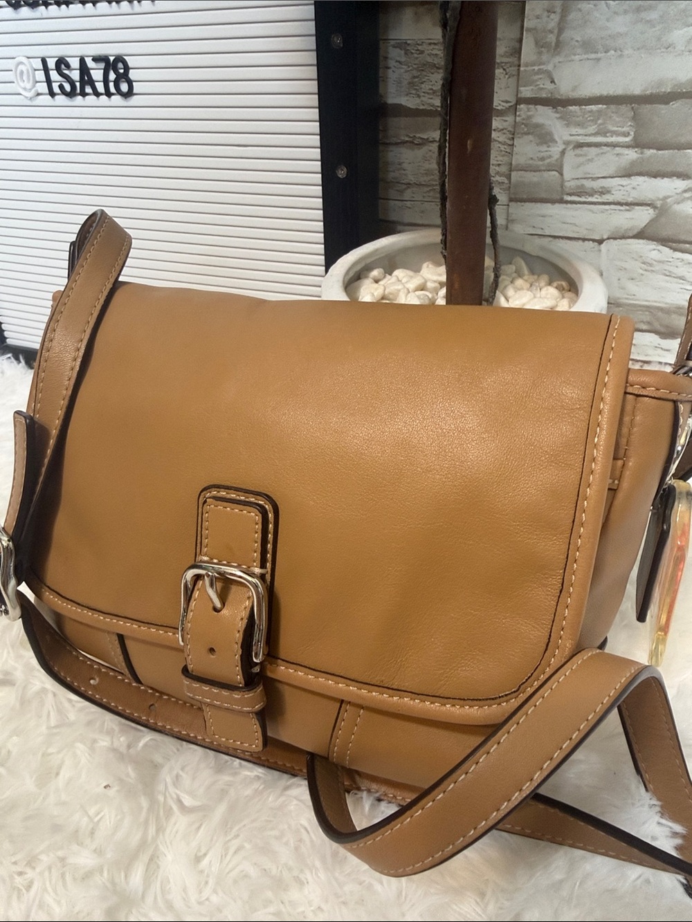 COACH Hadley Leather Field Shoulder Bag In Leather Natural - Picture 2 of 15
